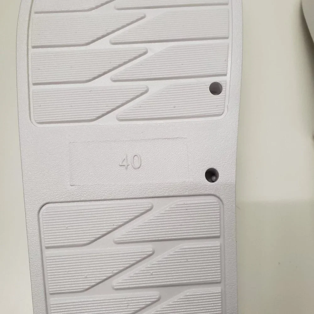 New Acts Men's Pool Slides in White - Size 40 (US‎ Size 7.5)